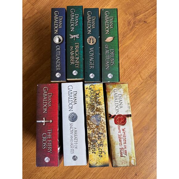 Outlander book series complete set 8 paperback books - Diana Gabaldon - Picture 3 of 4